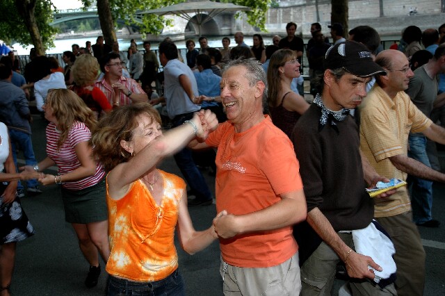 min 2006 08 08 paris plage 139